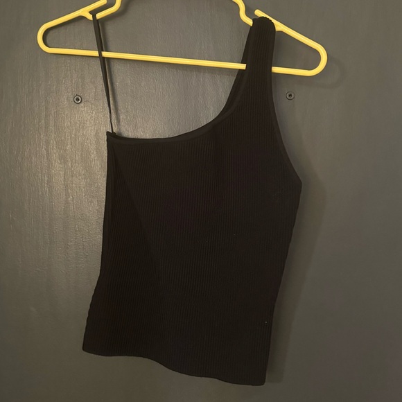 Aritzia Babaton Sculpt Knit Seven Top - Picture 3 of 3